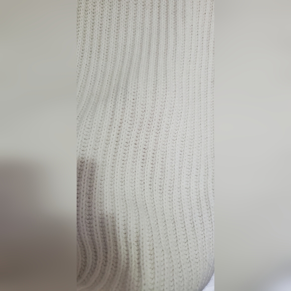 Sweater Dress - Picture 4 of 6